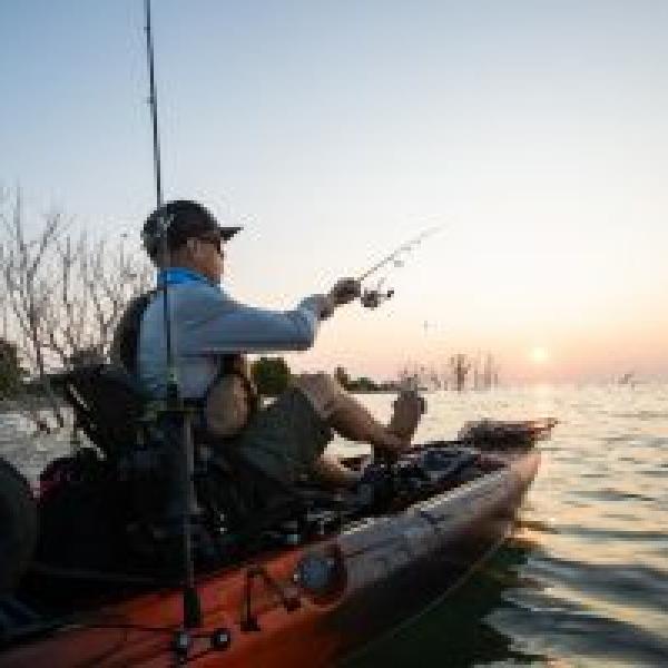Raymarine vs Garmin: A Detailed Comparison | Hudson Marine