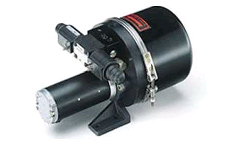 Raymarine 3 to 4.5L Constant Running Pump 12 Volt